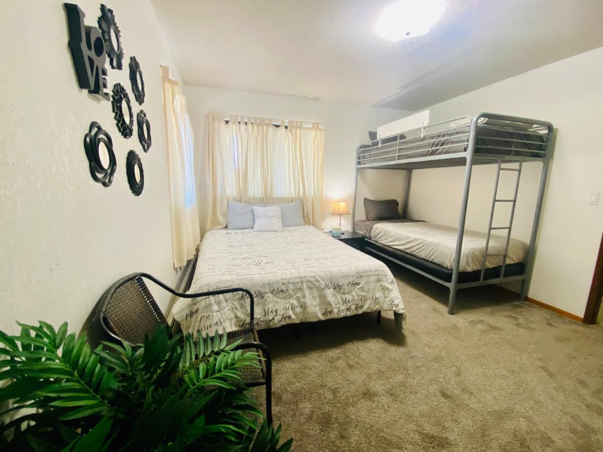Family Friendly, 3 Bedroom House, With King Bed For Up To 15 - Bbq - Internet - Jet Tub オーバーン エクステリア 写真